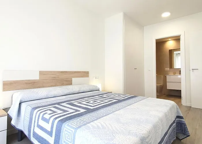 Marina Real Iii Denirent