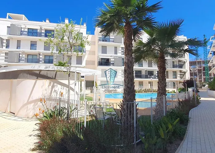 Marina Real Iii Denirent Apartman